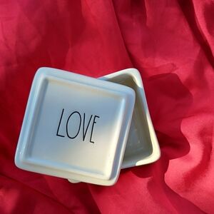 Small Rae Dunn 3x3 cube "Love" trinket / jewelry box, cute core, Farmhouse Bath